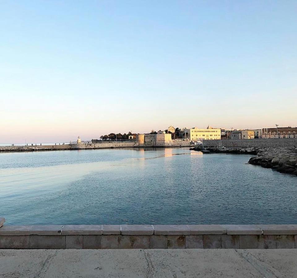B&B Millevoglie Trani Luaran gambar
